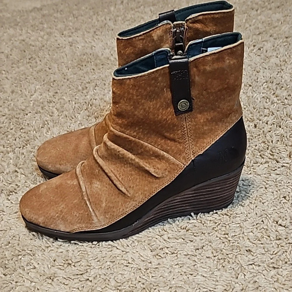 North‎ Face Bridgeton Booties - Picture 1 of 7